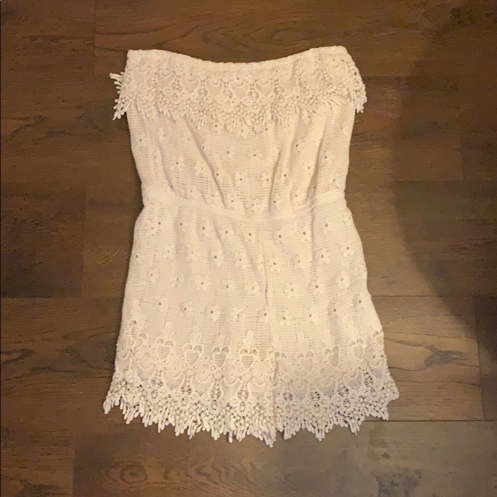 Cream romper